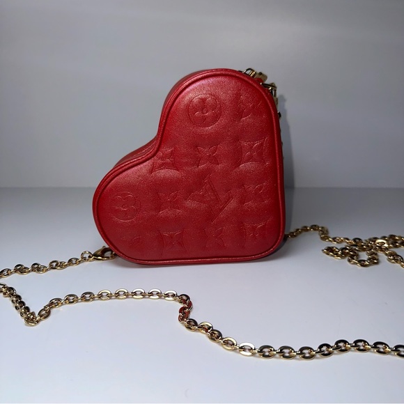 Louis Vuitton Lambskin Embossed Monogram Fall In Love Sac Coeur Heart bag - Picture 3 of 16